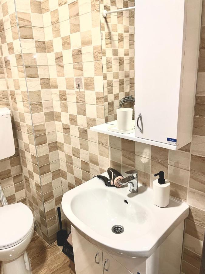 Easy Apartments Ledine Esterno foto
